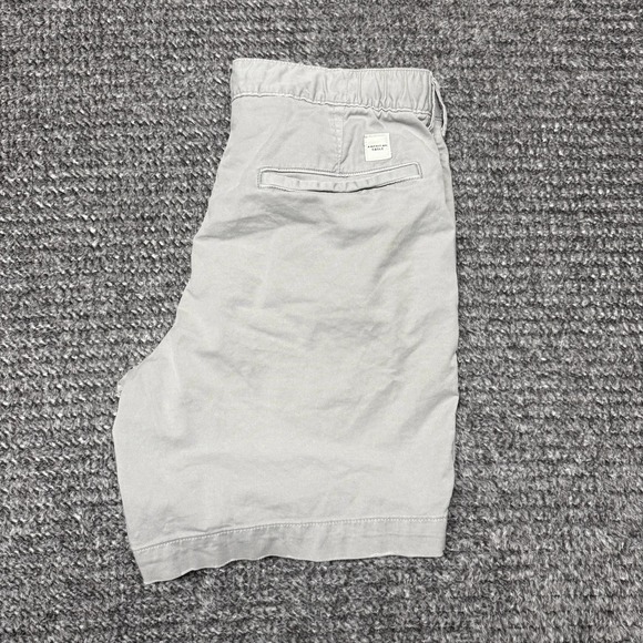 American Eagle Outfitters Other - American Eagle Mens Flex Classic Shorts Size 33 Gray Chino Flat Front